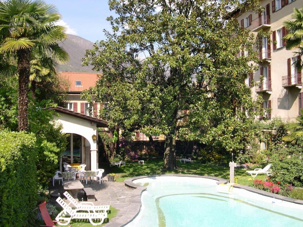 Schlosshotel Locarno Exterior foto